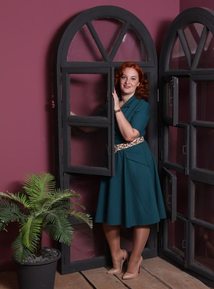 Анна - руководитель агентства
